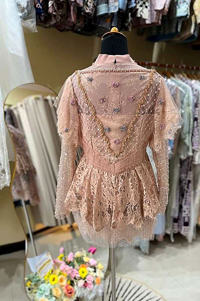 Kebaya Isabel Peeach