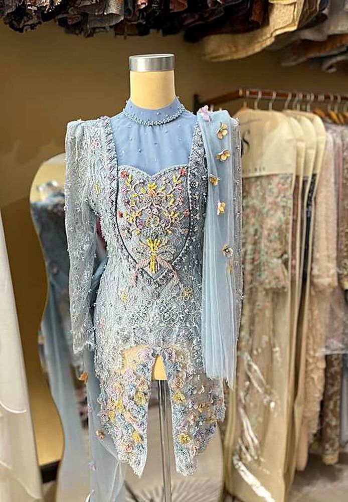 Kebaya Kisah Keong Mas Dust Blue
